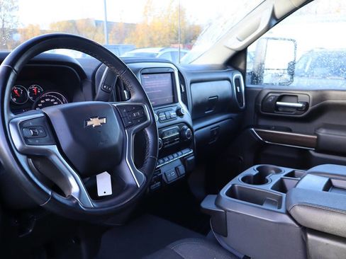 Used 2023 Chevrolet Silverado 2500 LT image 12