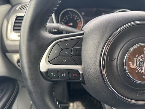 Used 2018 Jeep Compass Latitude w/ Popular Equipment Group image 16