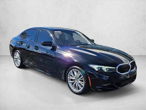 Used 2023 BMW 330i Sedan image 3