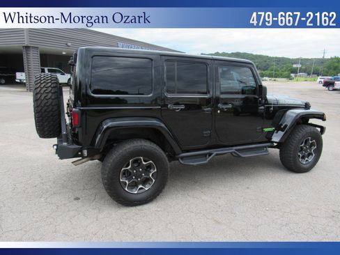 Used 2016 Jeep Wrangler Unlimited Rubicon AWD/4WD image 15