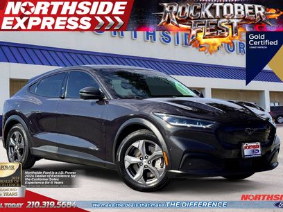 Certified 2022 Ford Mustang Mach-E Select w/ Comfort/Technology Package