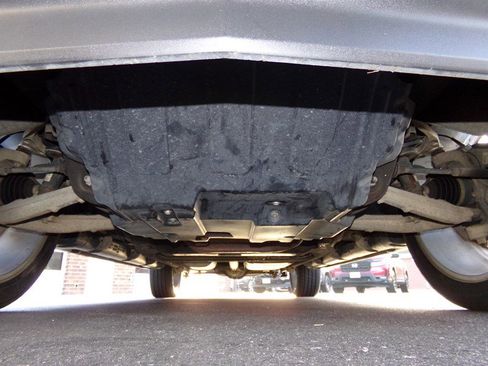 Used 2016 Chevrolet Suburban LT image 18