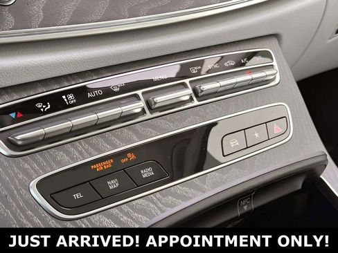 Used 2021 Mercedes-Benz E 450 4MATIC All-Terrain Wagon image 22