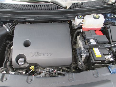 Used 2023 Chevrolet Traverse LS FWD image 22