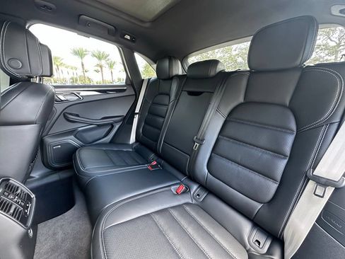 Used 2026 Porsche Macan S AWD/4WD image 39