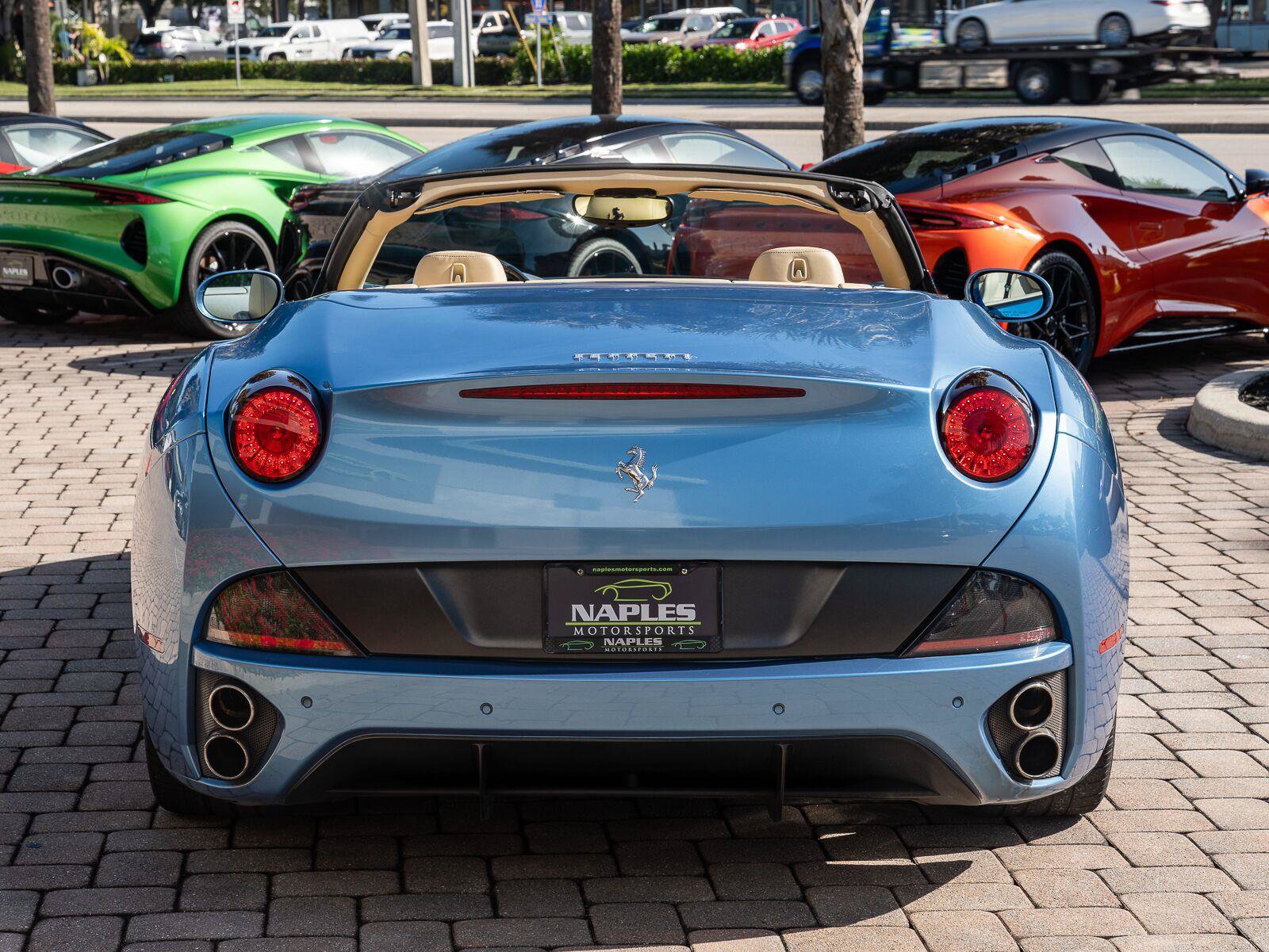 Used 2010 Ferrari California RWD image 37