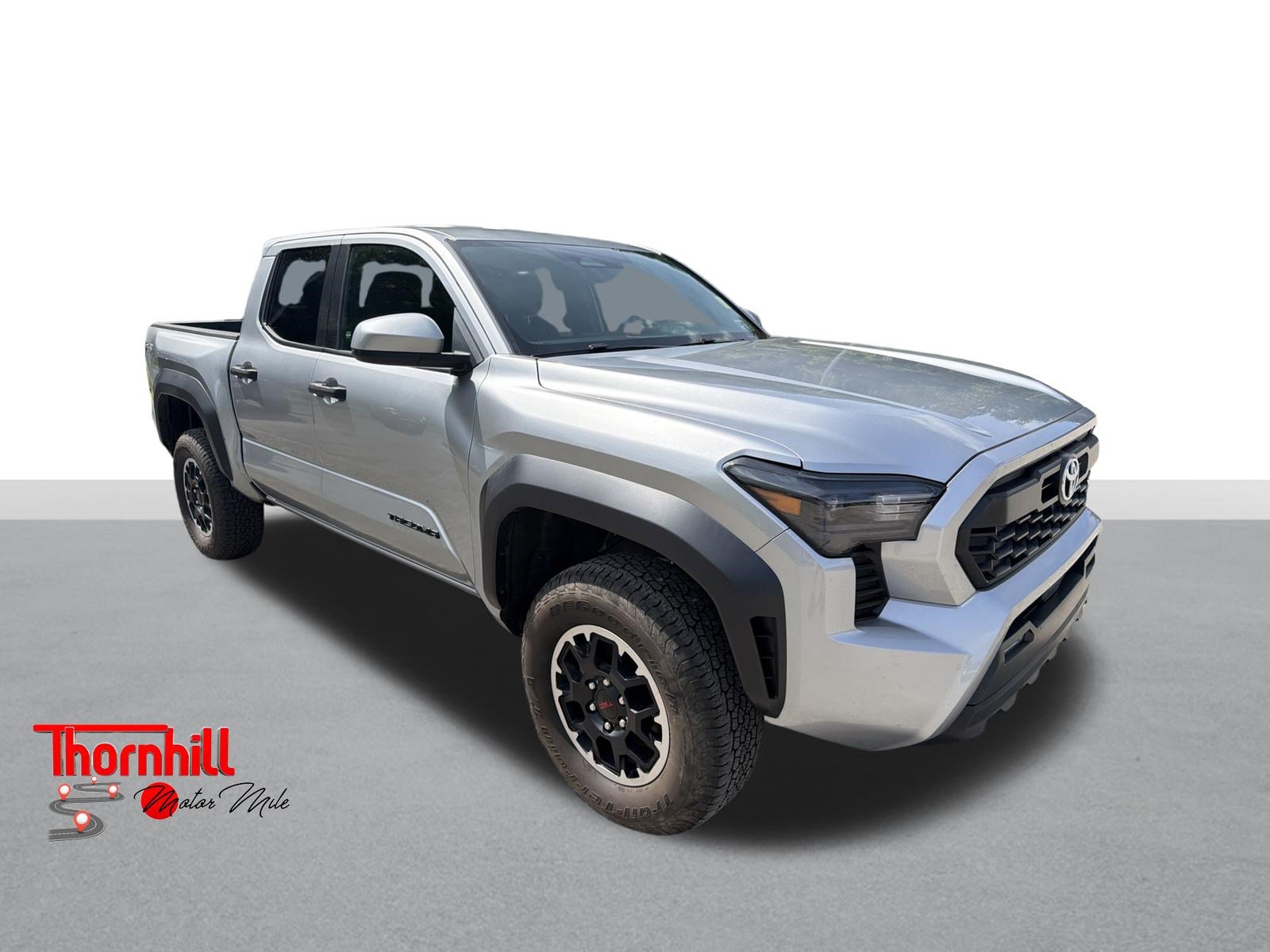 Used 2025 Toyota Tacoma TRD Off-Road AWD/4WD image 1