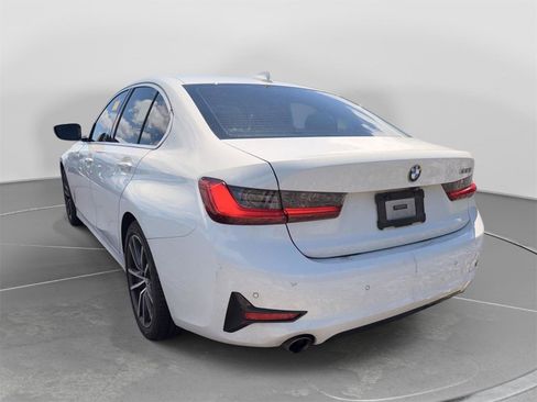 Used 2020 BMW 330i Sedan w/ Convenience Package RWD image 3