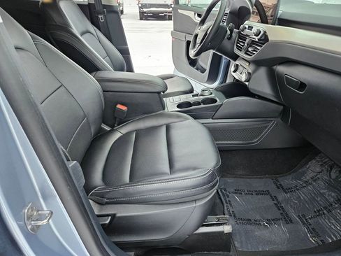 Used 2022 Ford Escape SEL image 21