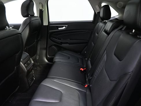 Used 2015 Ford Edge Titanium w/ Equipment Group 301A AWD/4WD image 21