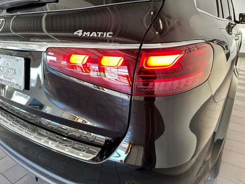 Certified 2025 Mercedes-Benz GLS 450 4MATIC AMG Line image 43