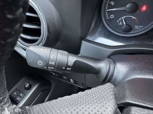 Used 2023 Toyota Tacoma SR5 image 27