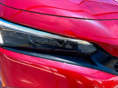 Used 2022 Honda Civic Touring image 28