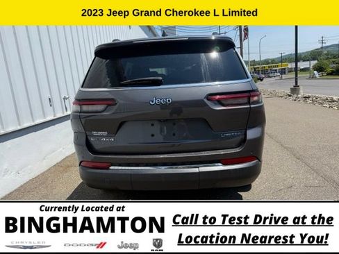 Used 2023 Jeep Grand Cherokee L Limited AWD/4WD image 6