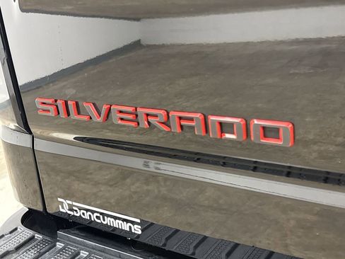 Used 2020 Chevrolet Silverado 1500 RST w/ True North Edition AWD/4WD image 25