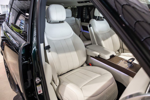 Used 2026 Land Rover Range Rover SE AWD/4WD image 46