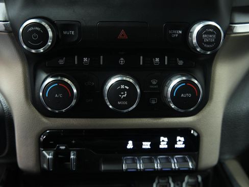 Used 2019 RAM 1500 Laramie w/ Sport Appearance Package image 37