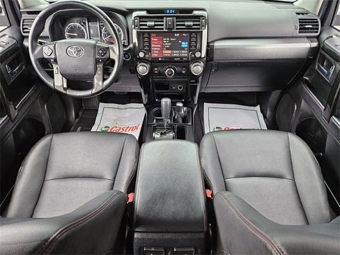 Used 2020 Toyota 4Runner 4WD image 12