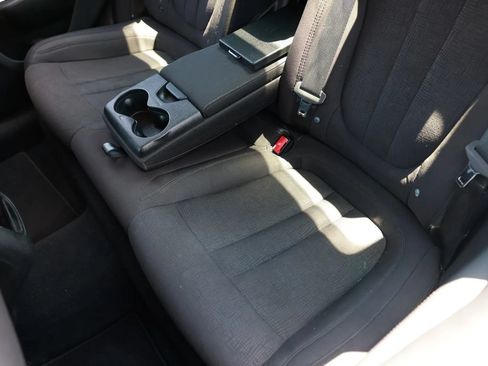 Used 2015 Chrysler 200 Limited w/ Convenience Group FWD image 20