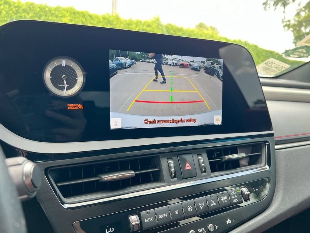 Certified 2024 Lexus ES 350 F Sport w/ Accessory Package (Z2) FWD image 16
