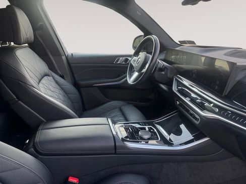 Certified 2024 BMW X5 xDrive40i w/ M Sport Package image 15