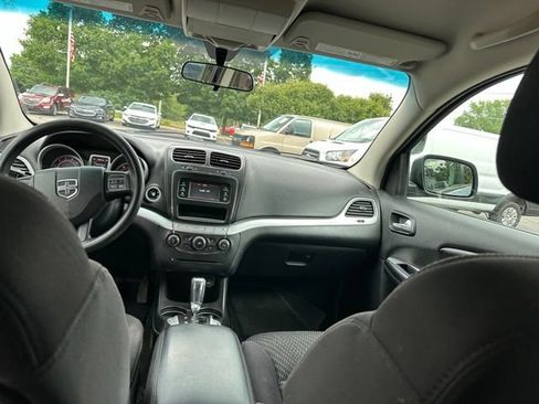 Used 2013 Dodge Journey SXT w/ Popular Equipment Group FWD image 20