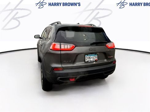 Used 2020 Jeep Cherokee Trailhawk image 9