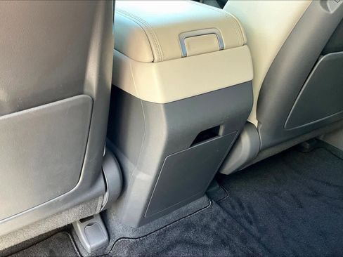 Used 2025 Hyundai Santa Fe SEL image 34