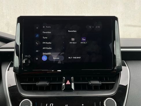 Used 2025 Toyota Corolla LE image 26