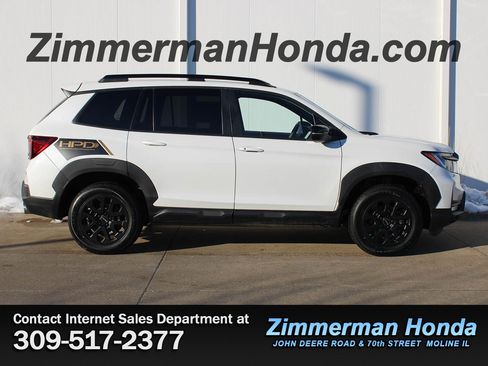 Certified 2022 Honda Passport TrailSport image 1