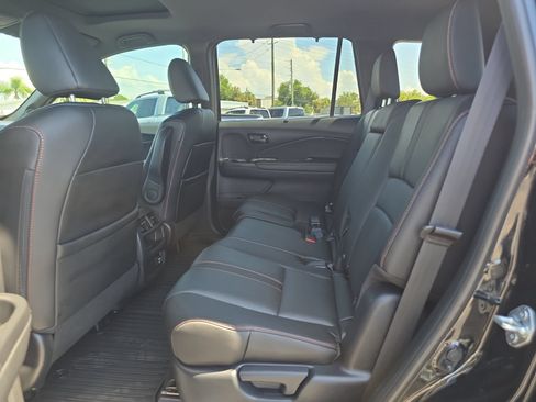 Certified 2023 Honda Passport TrailSport image 13