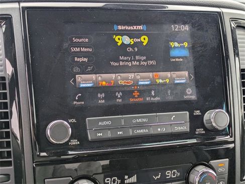 Used 2024 Nissan Titan SV w/ SV Bronze Edition Package image 21