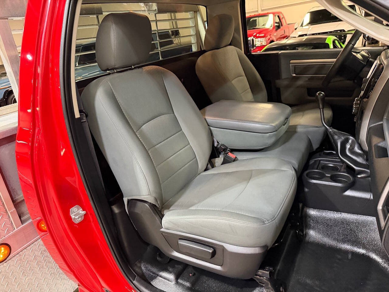 Used 2016 RAM 3500 Tradesman w/ Power & Remote Entry Group AWD/4WD image 12