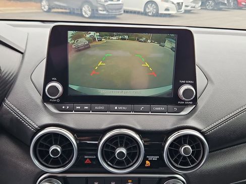 Used 2025 Nissan Sentra SV FWD image 18