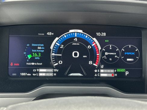 Certified 2026 Toyota Sequoia Platinum image 25