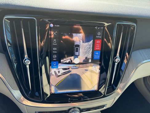 New 2026 Volvo V60 B5 Cross Country Plus w/ Protection Package Premier image 15