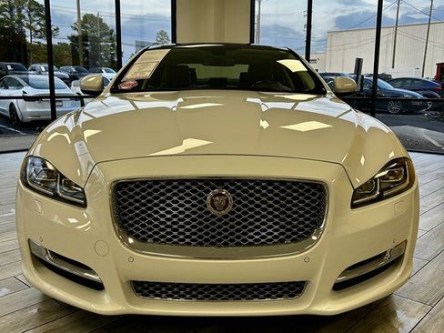 Used 2016 Jaguar XJ L Supercharged image 2
