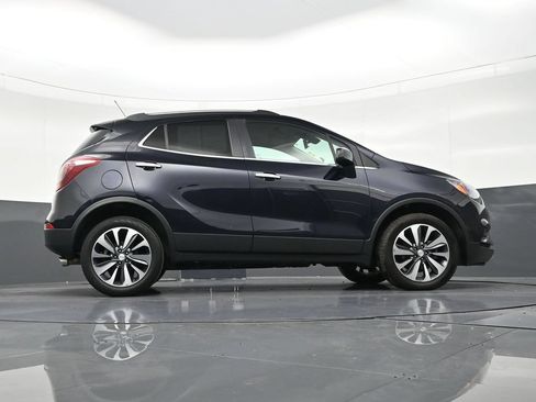 Used 2022 Buick Encore Preferred w/ Safety Package AWD/4WD image 28