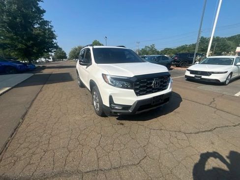 Used 2023 Honda Passport TrailSport image 27