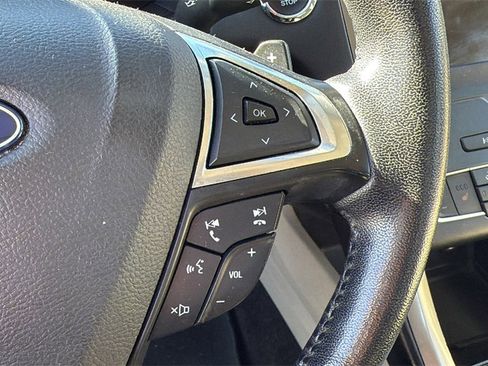 Used 2019 Ford Fusion SEL image 7