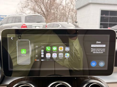 Used 2017 Mercedes-Benz GLC 300 4MATIC image 20