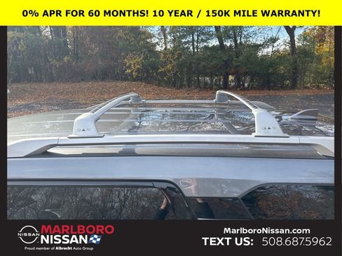 New 2025 Nissan Pathfinder SL image 13