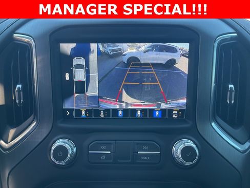 Certified 2022 GMC Sierra 2500 Denali w/ Denali Black Diamond Edition image 36