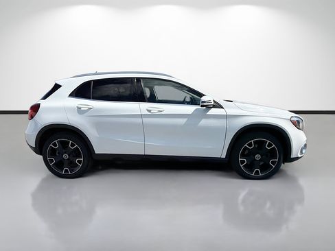 Used 2019 Mercedes-Benz GLA 250 image 2