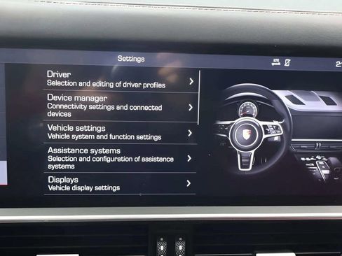 Used 2019 Porsche Cayenne image 24