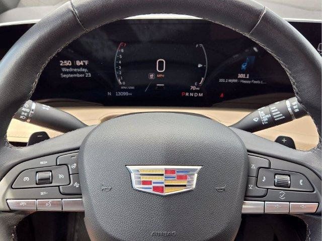 Certified 2025 Cadillac XT4 Premium Luxury w/ Cold Weather Package FWD image 33