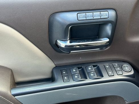 Used 2015 Chevrolet Silverado 2500 LTZ image 13