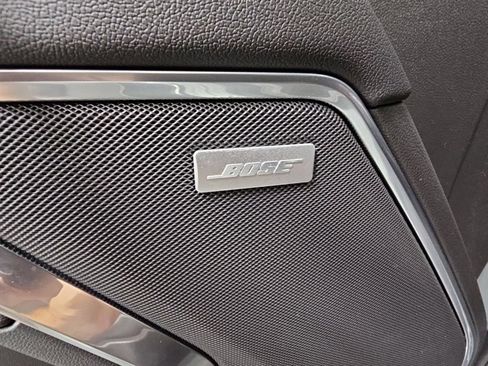 Used 2023 GMC Sierra 1500 SLT w/ SLT Premium Plus Package AWD/4WD image 32