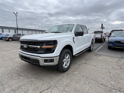 New 2026 Ford F150 XLT w/ Equipment Group 302A MID image 7