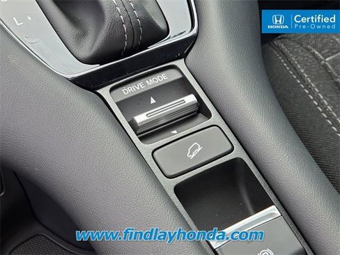 Certified 2026 Honda HR-V LX image 33